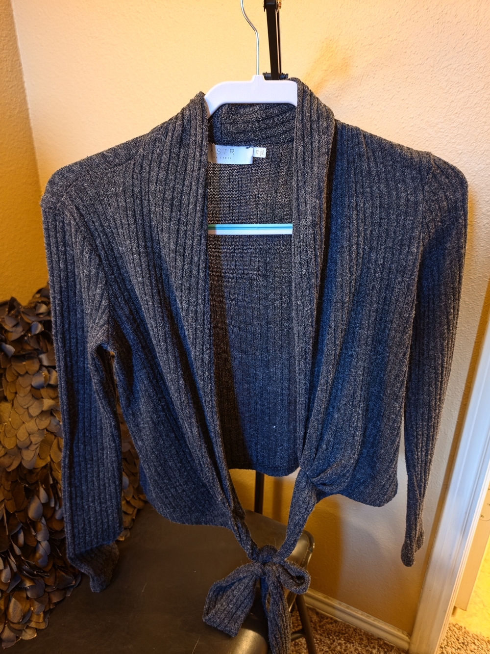 Astr Ribbed Open-Front Tie-Waist Cardigan in Charcoal Gray